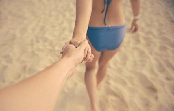 �й�Ů���������������ǣ�������ĸ� 